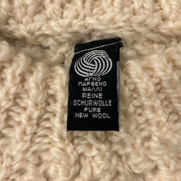 Hand made vintage Greek wool fisherman cable sweater - Picture 5 of 9